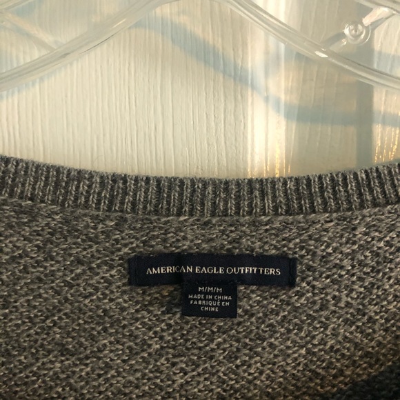 American Eagle Ombré sweater - Picture 5 of 7